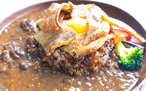 SHICHI CURRY