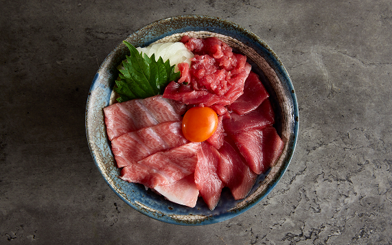 本マグロ丼